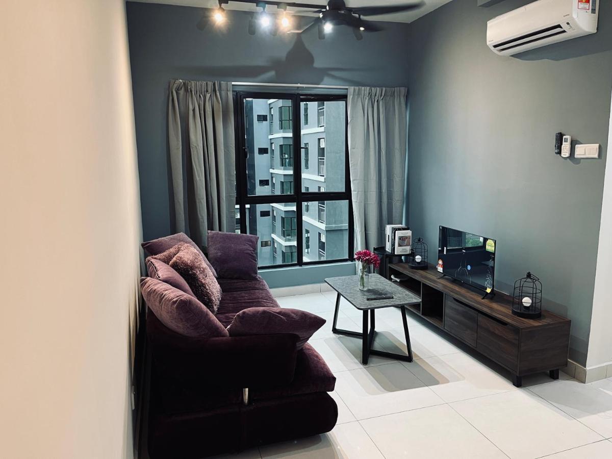 Maxim 2 Bedrooms Mrt Station Cheras Kuala Lumpur Homestay Екстериор снимка