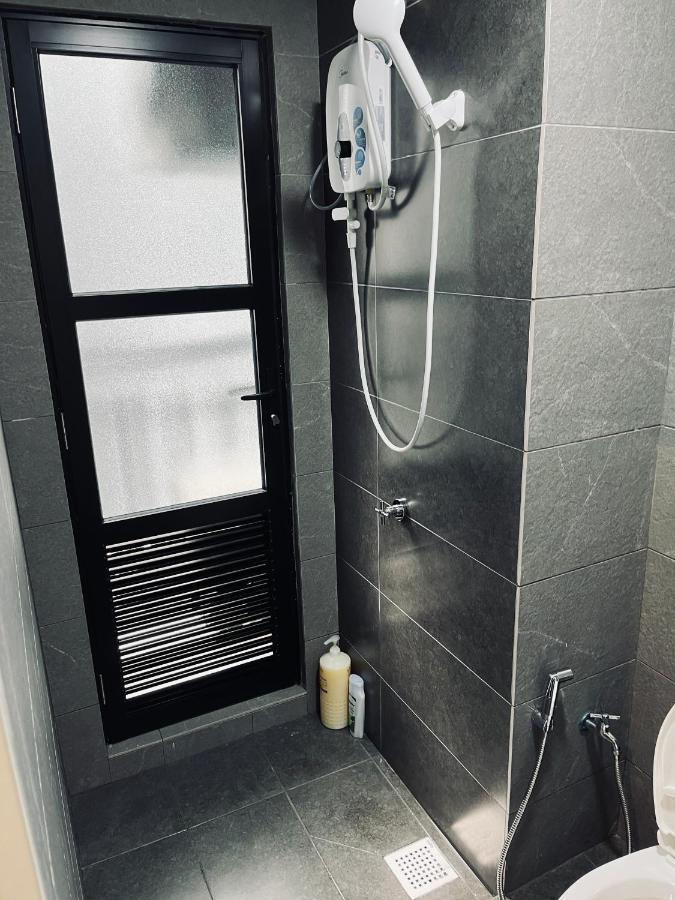 Maxim 2 Bedrooms Mrt Station Cheras Kuala Lumpur Homestay Екстериор снимка